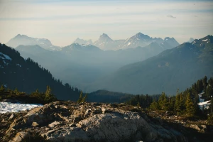 Klimatyzator z funkcją grzania Pruszków – Idealne rozwiązanie na każdą porę roku!